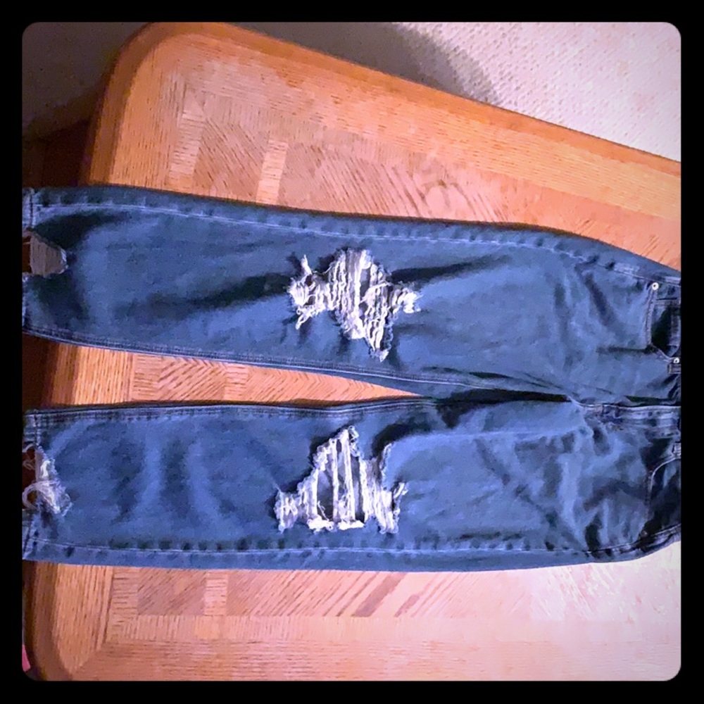 American eagle mom jeans